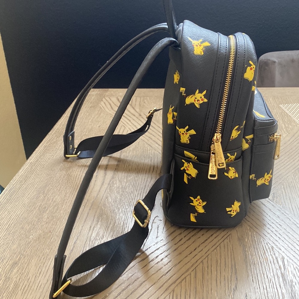 NWOT Pokemon Loungefly Backpack - Picture 3 of 6